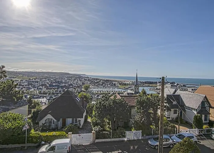 Cigognes Villa Trouville-sur-Mer